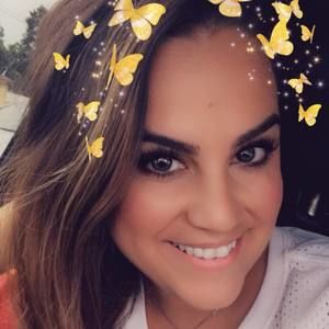 Meet your Posher, Lina